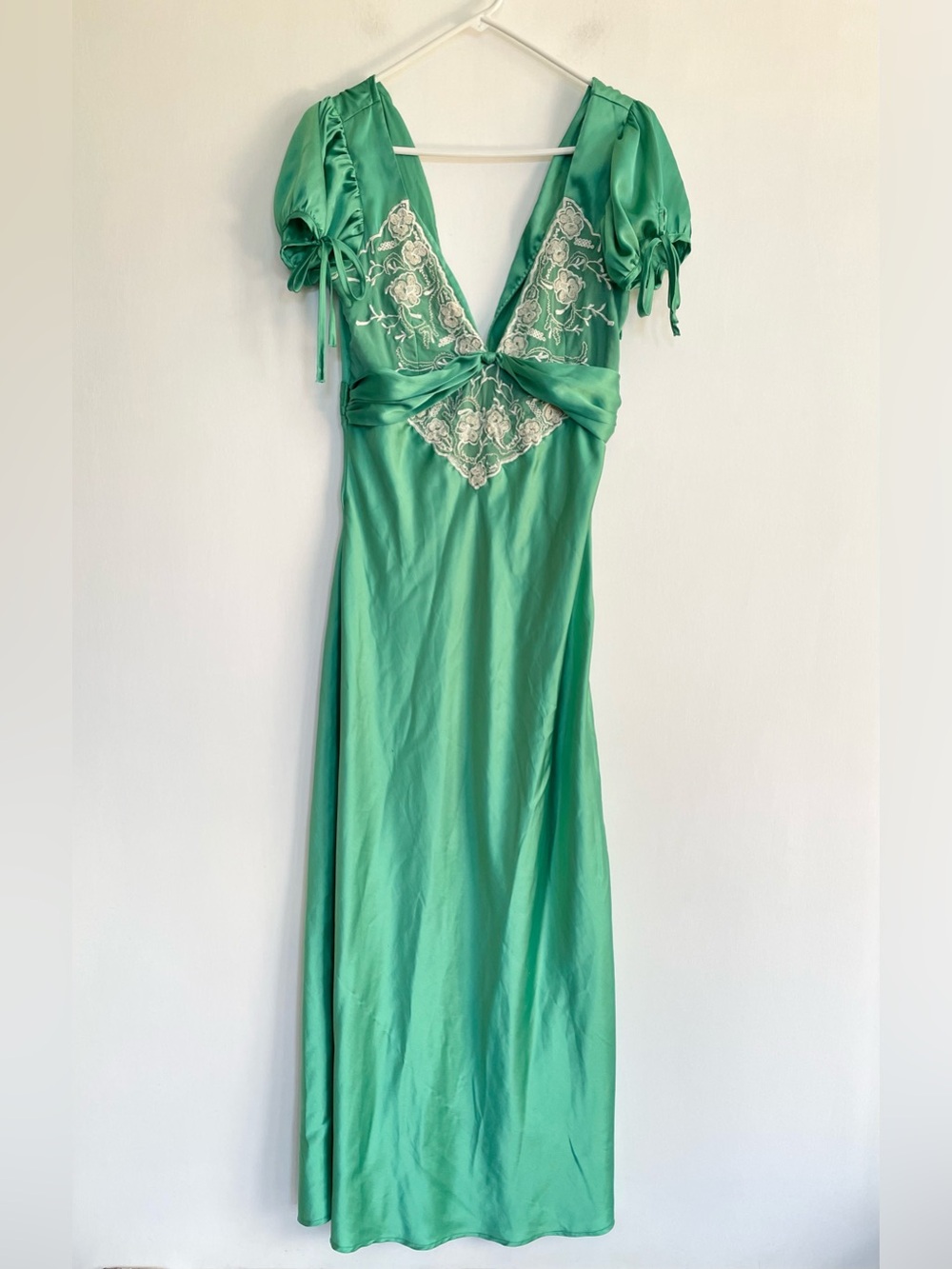Free People Cooper Maxi Dress Green Lace Satin Embroidery Womens V Neck Size 6 - Picture 3 of 15